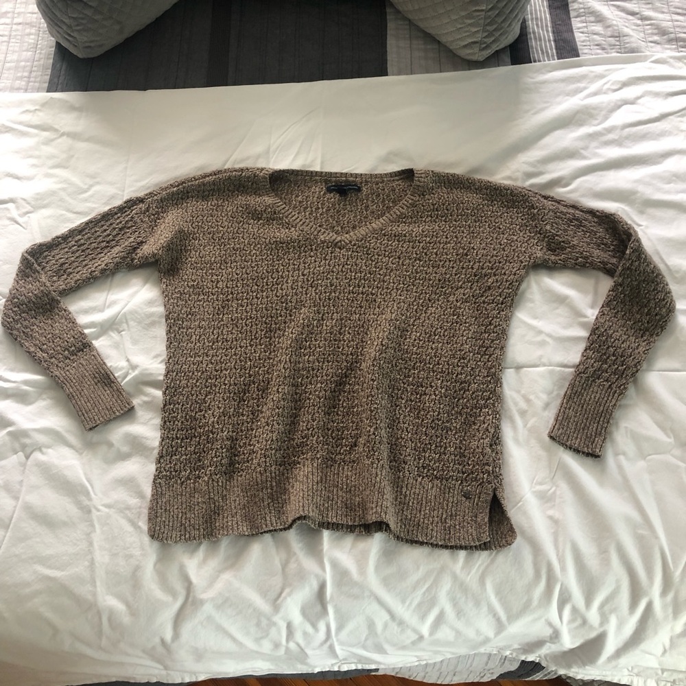 American eagle sweater